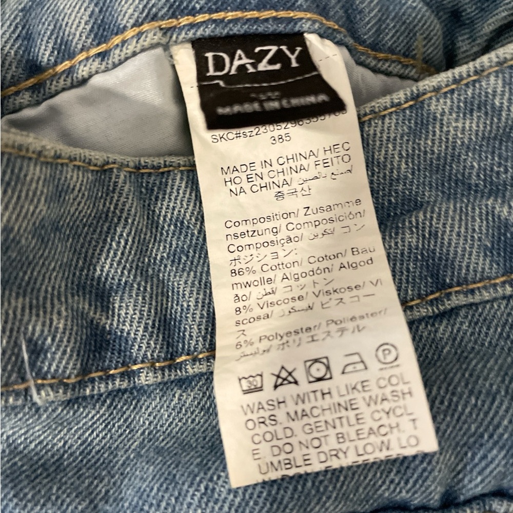 DAZY Women’s Casual Wide Leg Baggy Demin w/ Pockets, size 6 (XL) light wash NWOT - Picture 10 of 15